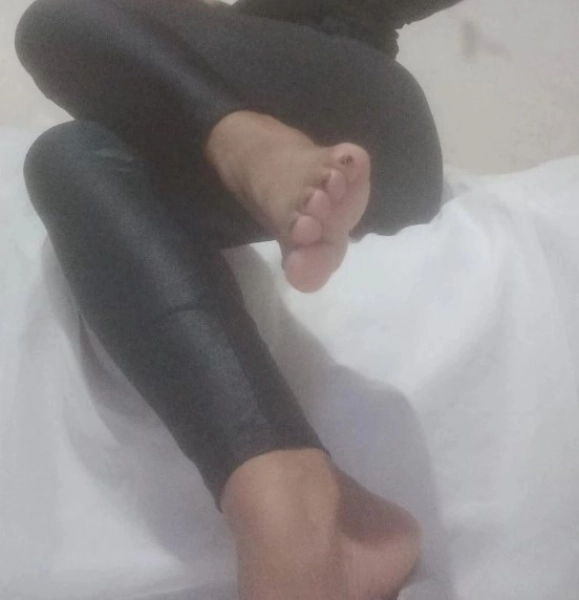 Telf803464372 soy tu ama dominante Seras mio y viviras para servirme