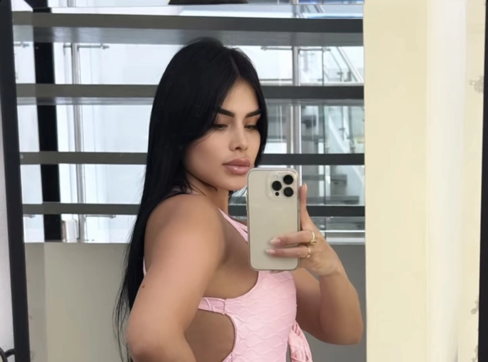 Sofia comombian Sofia , hermosa Colombiana €20 lo hago más por placer  - 2