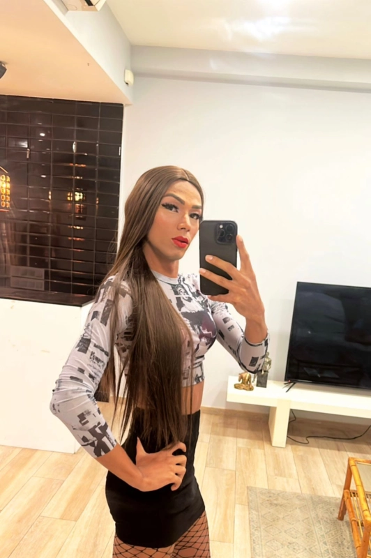 Samirah latina  Samirah Latina Recien Llegada En lá Ciudad - 1