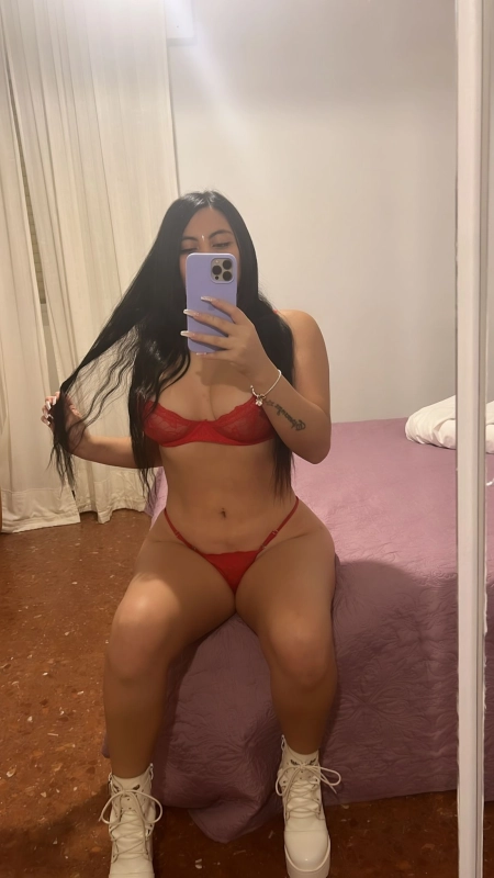 Salome Salome nueva en la zona diosa sensual esperandote humeda - 3