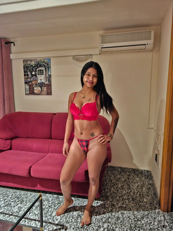 Arianna Joven Latina Muy Fiestera En Murcia  - 3