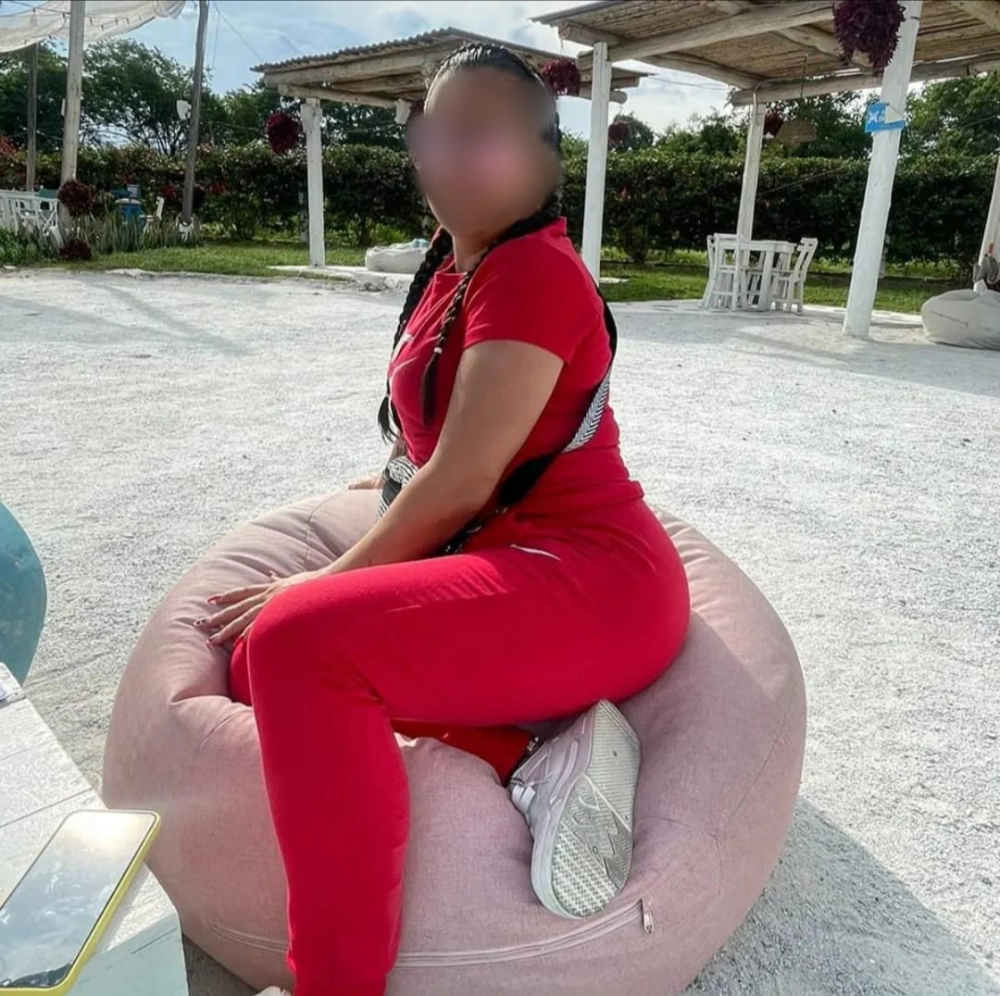 Sara disponible las 24 horas. Cariñosa y atenta - 1