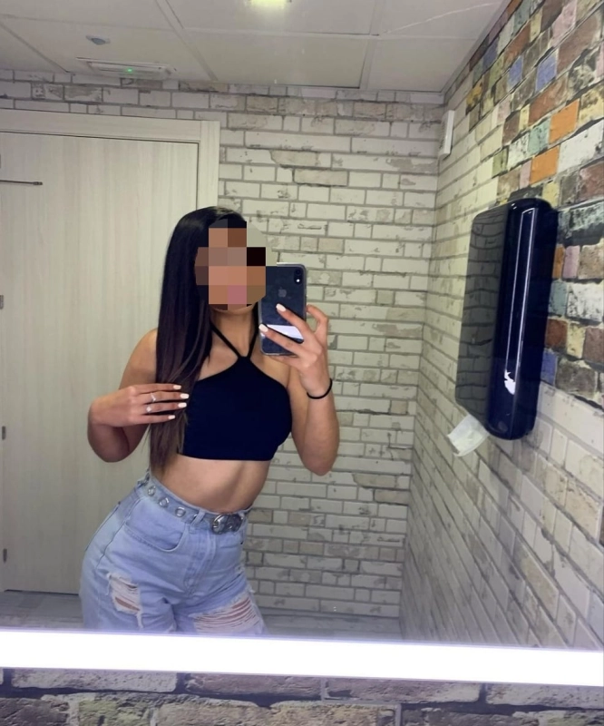 Jovencita 19 años estudiante española andaluza 