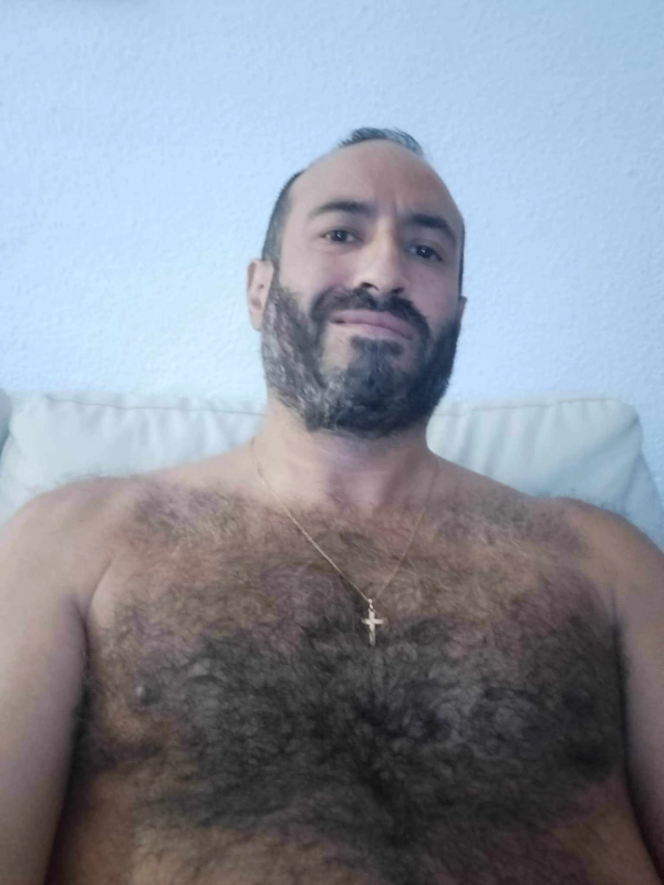 Machito Peludo Libanes siempre caliente para darte - 1