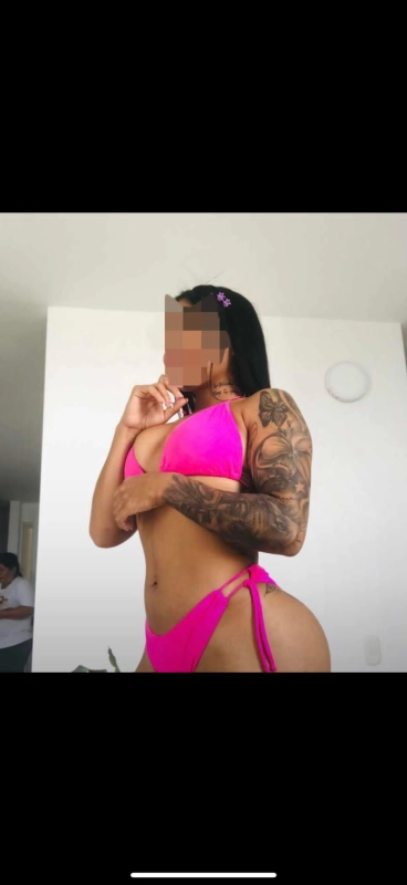 MARTINA MORENA GUAPA DE PASO POR TU ZONA ENCANTADO - 1