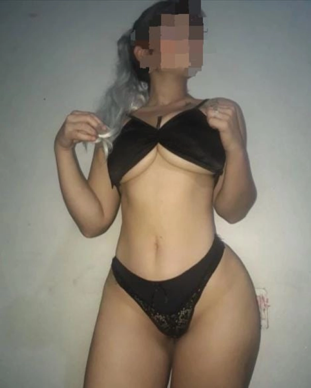 Rica colombiana como ya lo notas en mi cuerpo  - 1