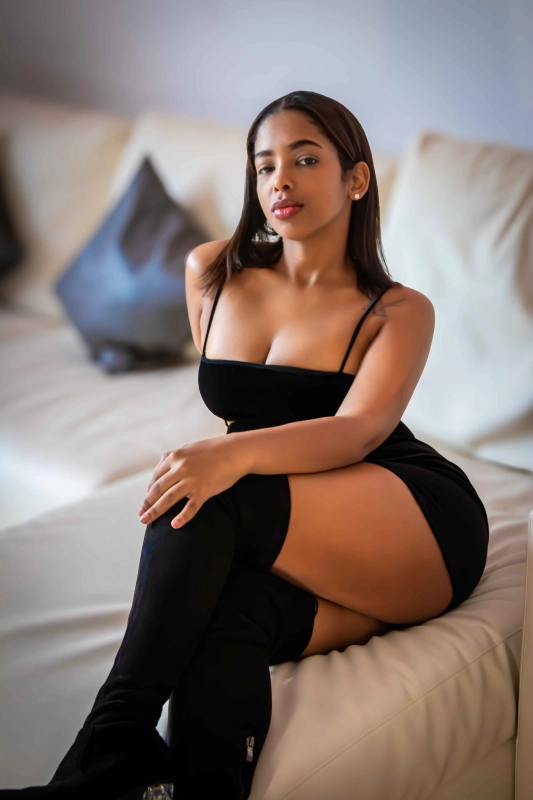 escort brasileña morena joven - delgada nueva - 2