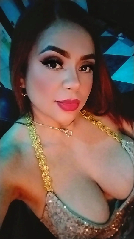 Karla Colombiana, Cariñosa y descomplicada  - 6