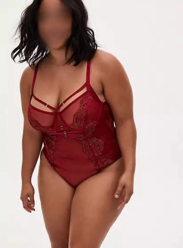 Perla gordita caliente por tu ciudad 