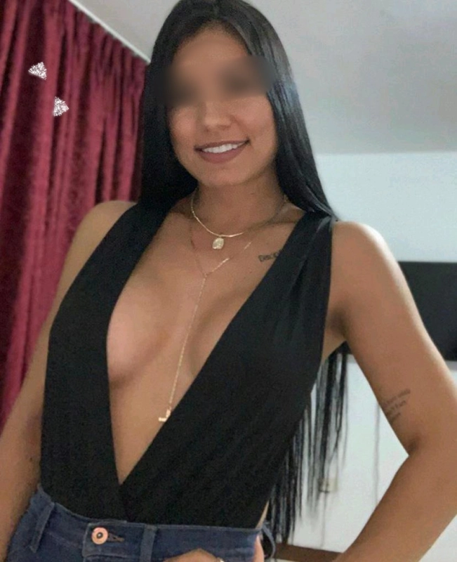 MILF VENEZOLANA SEDUCTORA ,  DISCRETA Y EDUCADA  - 1