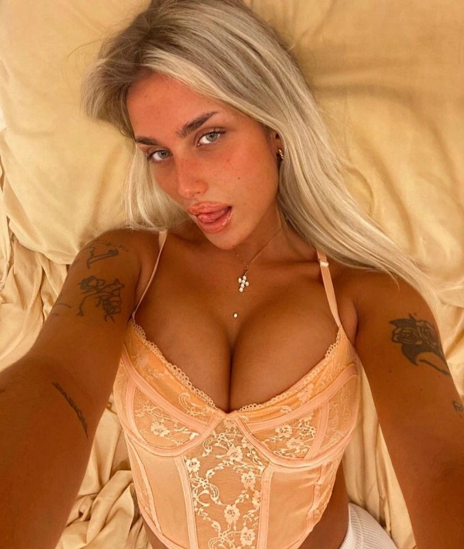 Alexa trans PARTICULAR activa y pasiva 69 hot 