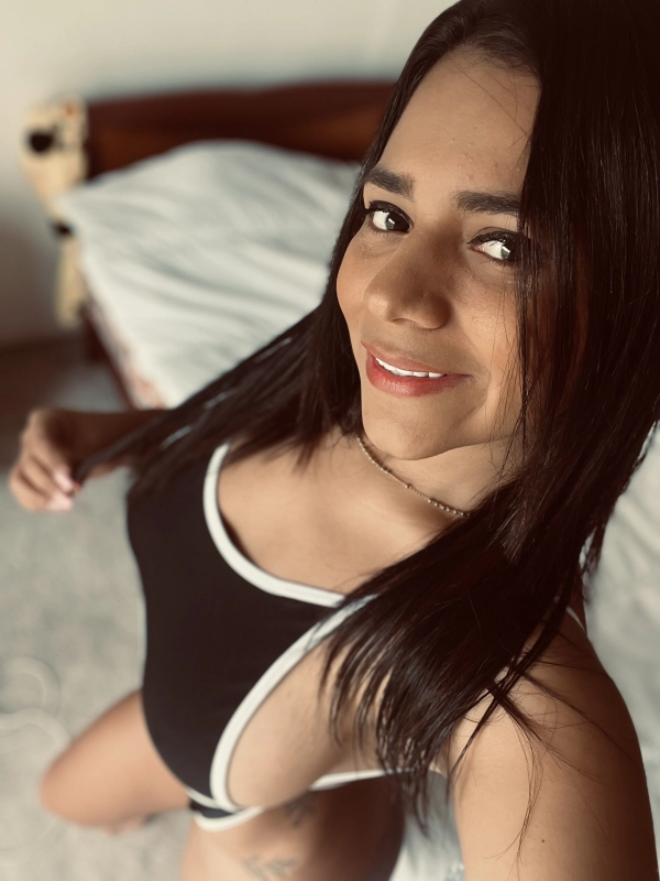 Luciana encantadora paisa colombiana 22 años ❤️ - 3