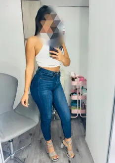 Lorena Venezolana Plasencia 24 años de edad