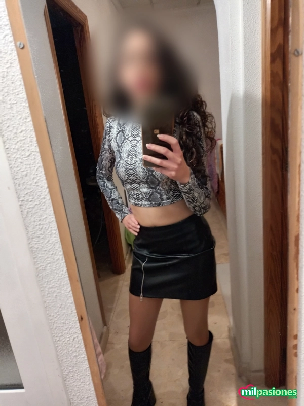 Elegancia y pasión. Chica joven, simpática y juguetona - 2