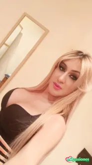 Agatha rubia latina explosiva nueva por aca