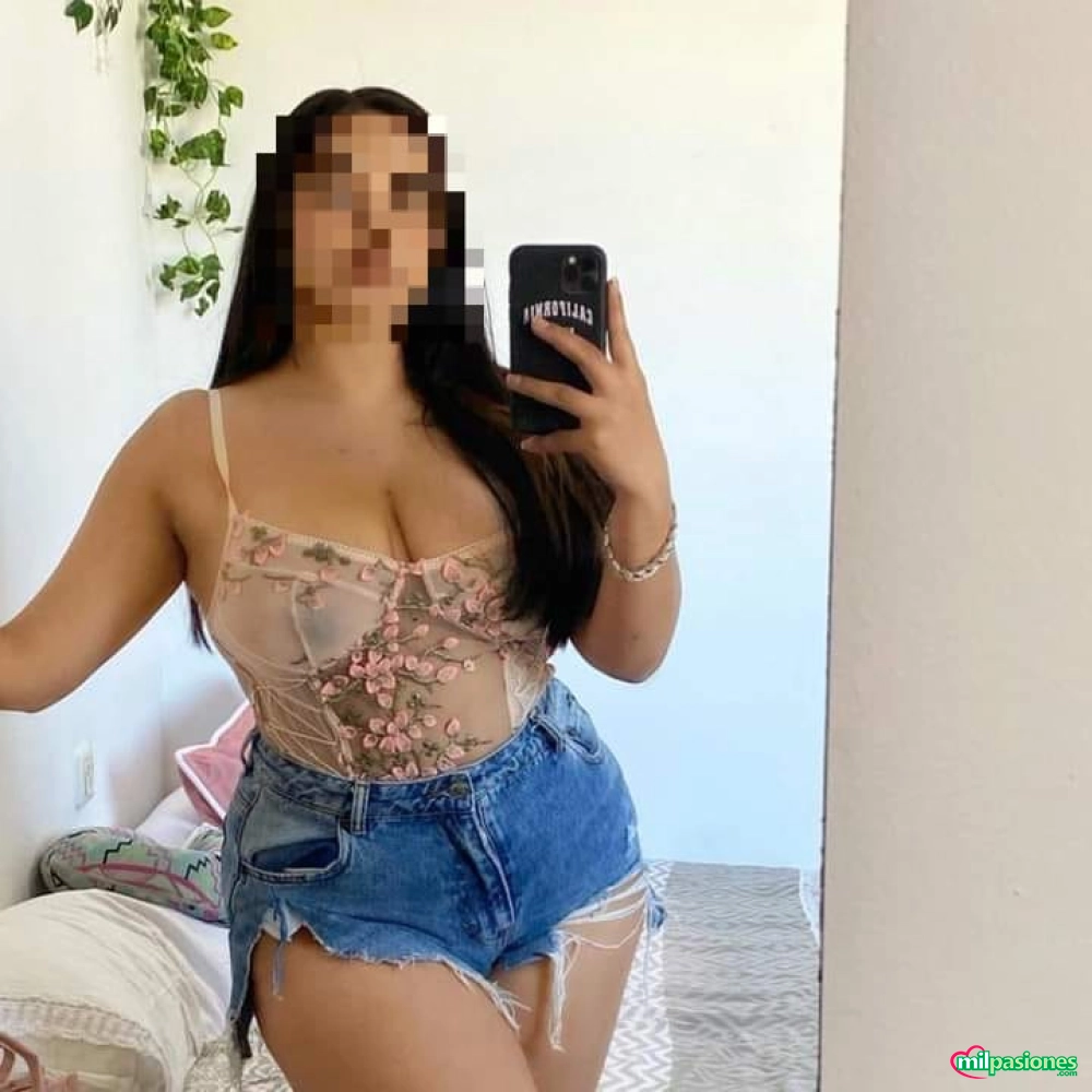 Buenas tetas y buen culo complaciente para ti  - 3