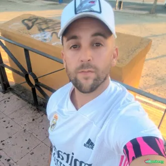 CHICO ESPAÑOL DE 32 AÑOS DISPONIBLE VIDEOLLAMADA Y WHATSAPP 