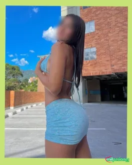 Busco encuentros sin prisas. Jovencita deportista 