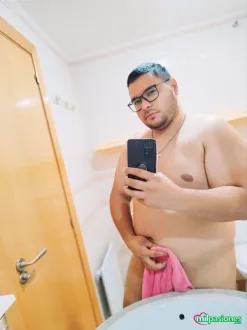 Soy tu gordito latino buscando solventes 