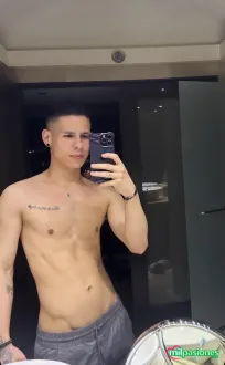 LATINO SEXY DOTACO CALIENTE XXL COMPLACIENTE