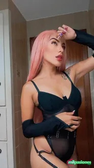 Joven morena con un cuerpo muy hermoso y que te volverá loco