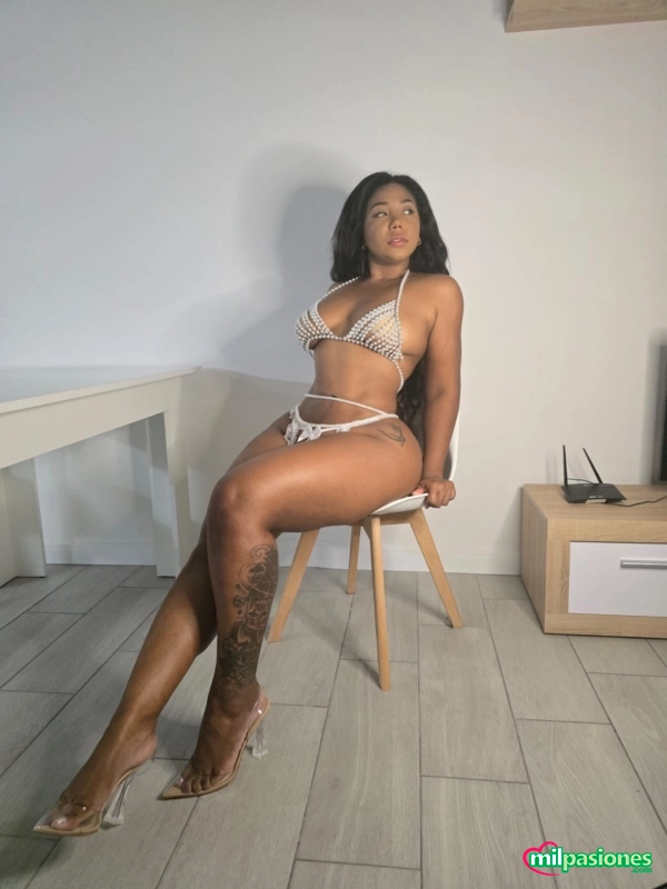 Unica Mulata caribeña beautiful ebony caribean lady - 1