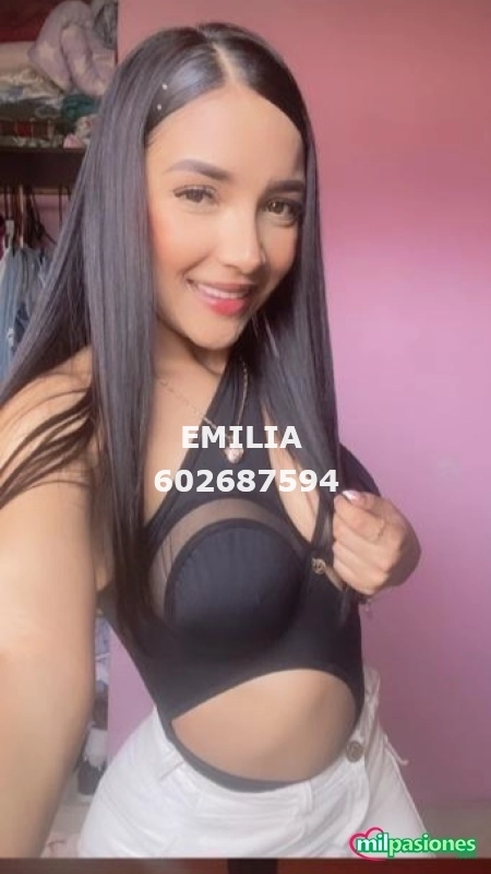 EMILIA 21 años primera vez en Tenerife Los Cristianos 