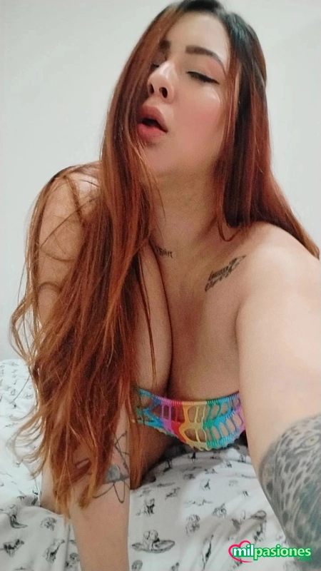 BELLA LUNA DISPUESTA A  COMPLACERTE SOY UNA LINDA COLOMBIANA