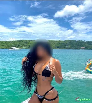 SOFIA, JOVENCITA CARIÑOSA Y ATRACTIVA COLOMBIANA