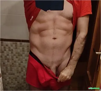 Chico amante para femboy cd trans en Madrid 41 años