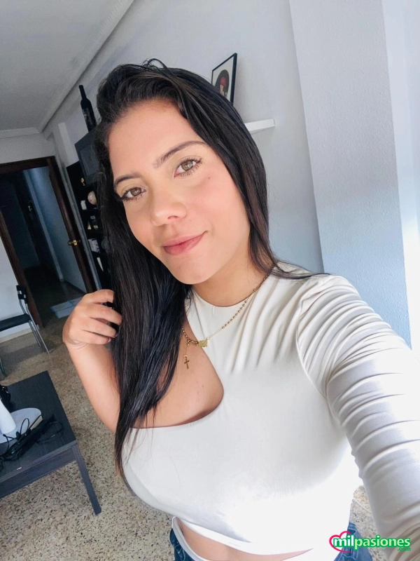 LATINA DELICIOSA, LISTA PARA CUMPLIR TODAS TUS FANTASIAS. - 1