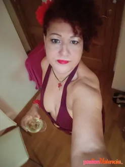 MILF Deise sexy y divertida en Valencia 