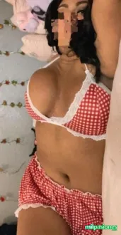 Hola amores soy una Chica Morena amable cariñosa 