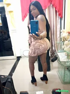 Chica  NIÑATA TRAGONA ME ENCANTA CHUPAR POLLAS