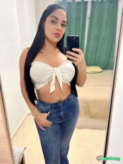 Novedad latina joven cariñosa salidas, parejas ????????????