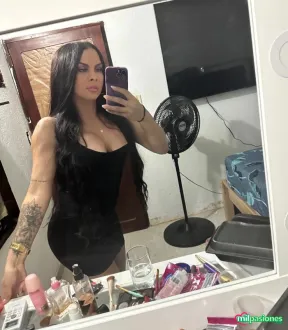 Colombiana exótica  pocos días Isabella la más top