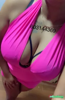 Angela joven latina fiestera diosa apasionada 