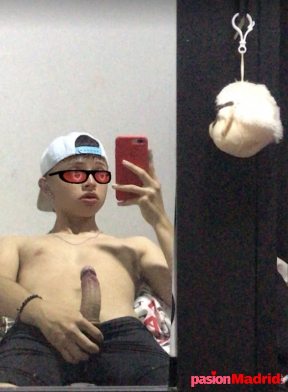 Hola soy Stiven, disponible y guapo y dispo  - 3