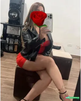 Chica nueva educada i sensual por la zona 