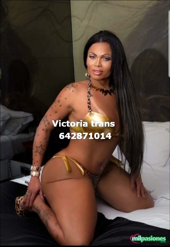 Novedad Victoria trans una señora de polla 19cm - 2