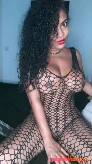 MADURITA CON TETAS Y CULO GRANDE EN VALENCIA 