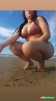 Deliciosa COLOMBIANA chica en carlet valencia 