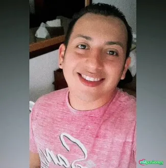 Hola Chico Latino Gay viviendo en Murcia centro busco chico 