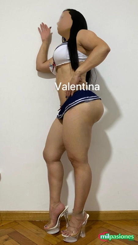 LATINA SEXY JUGUETONA AMABLE CARIÑOSA  COMPLETA