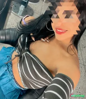 Lorena me gusta divertirme cariño venezolana jovencita