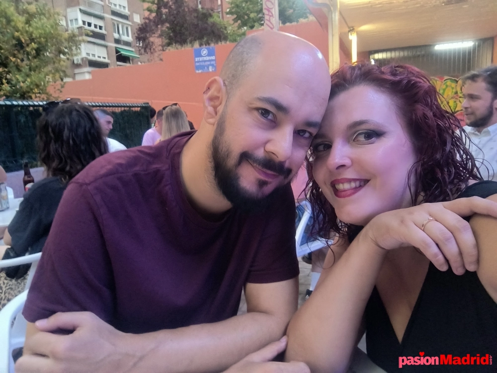 Somos pareja que buscamos otra pareja  que - 1