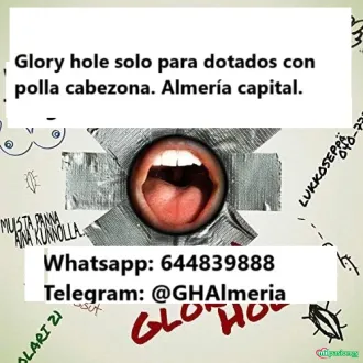 Glory Hole para muy dotados con polla cabezona