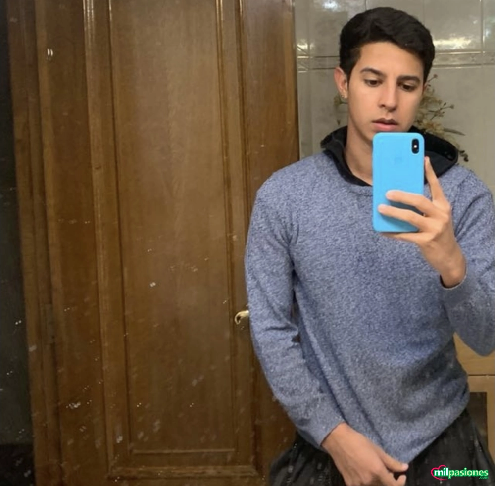 Mateo,Venezolano,24años.Tu chico ideal, yo que te lo digo!???? - 1