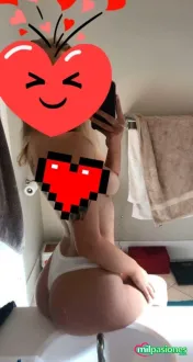 Soy escort pero particular,vivo sola discreta