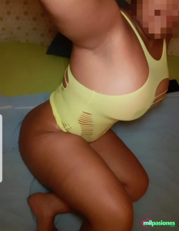 NOVEDAD Yolima latina linda morena curvas xxl